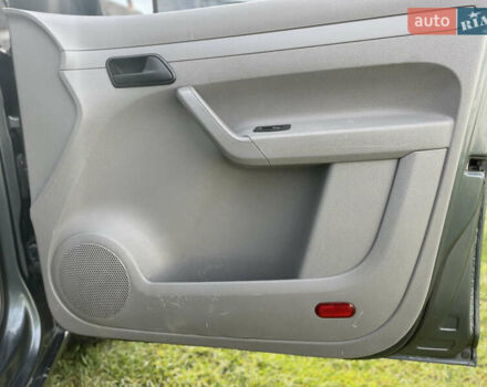 Сірий Фольксваген Кадді, об'ємом двигуна 2 л та пробігом 288 тис. км за 6500 $, фото 20 на Automoto.ua