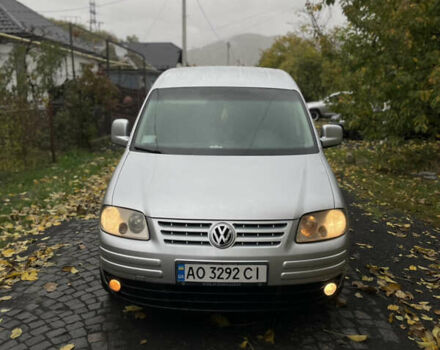 Серый Фольксваген Кадди, объемом двигателя 1.97 л и пробегом 367 тыс. км за 5500 $, фото 2 на Automoto.ua