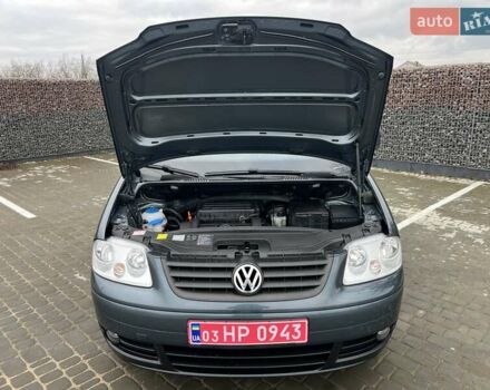 Серый Фольксваген Кадди, объемом двигателя 1.4 л и пробегом 221 тыс. км за 7900 $, фото 32 на Automoto.ua