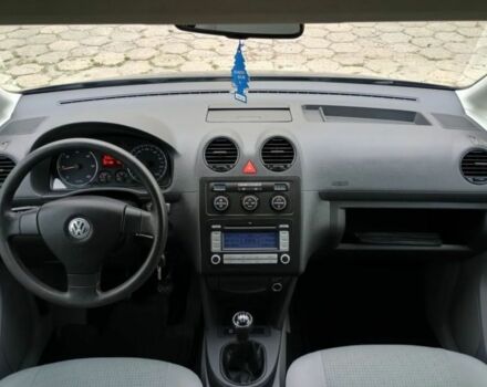 Серый Фольксваген Кадди, объемом двигателя 1.9 л и пробегом 254 тыс. км за 4100 $, фото 17 на Automoto.ua