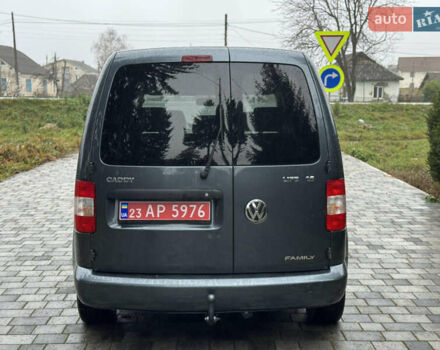 Сірий Фольксваген Кадді, об'ємом двигуна 1.6 л та пробігом 203 тис. км за 7200 $, фото 4 на Automoto.ua