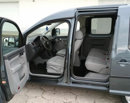 Серый Фольксваген Кадди, объемом двигателя 1.9 л и пробегом 254 тыс. км за 4100 $, фото 10 на Automoto.ua