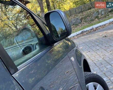 Сірий Фольксваген Кадді, об'ємом двигуна 1.6 л та пробігом 240 тис. км за 9000 $, фото 8 на Automoto.ua