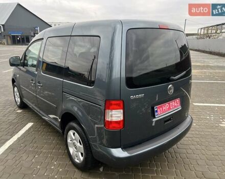 Серый Фольксваген Кадди, объемом двигателя 1.4 л и пробегом 221 тыс. км за 7900 $, фото 5 на Automoto.ua