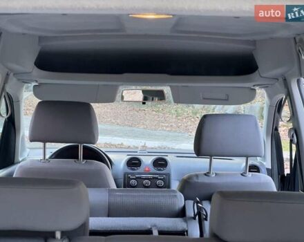 Сірий Фольксваген Кадді, об'ємом двигуна 1.6 л та пробігом 240 тис. км за 9000 $, фото 31 на Automoto.ua