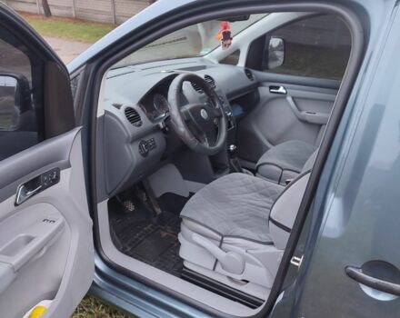 Серый Фольксваген Кадди, объемом двигателя 1.6 л и пробегом 178 тыс. км за 7000 $, фото 9 на Automoto.ua