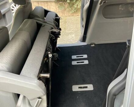 Сірий Фольксваген Кадді, об'ємом двигуна 1.6 л та пробігом 200 тис. км за 8000 $, фото 14 на Automoto.ua