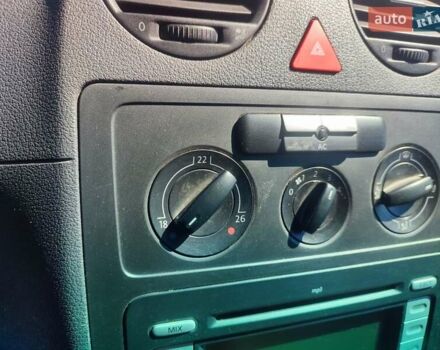 Серый Фольксваген Кадди, объемом двигателя 1.9 л и пробегом 320 тыс. км за 8200 $, фото 1 на Automoto.ua