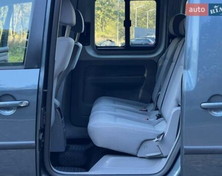 Сірий Фольксваген Кадді, об'ємом двигуна 1.6 л та пробігом 240 тис. км за 9000 $, фото 48 на Automoto.ua