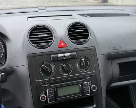 Сірий Фольксваген Кадді, об'ємом двигуна 1.9 л та пробігом 275 тис. км за 10850 $, фото 138 на Automoto.ua