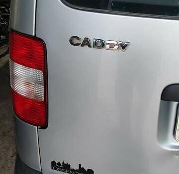 Серый Фольксваген Кадди, объемом двигателя 2 л и пробегом 280 тыс. км за 7300 $, фото 22 на Automoto.ua