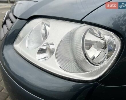 Серый Фольксваген Кадди, объемом двигателя 1.4 л и пробегом 221 тыс. км за 7900 $, фото 35 на Automoto.ua