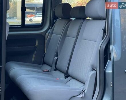 Сірий Фольксваген Кадді, об'ємом двигуна 1.6 л та пробігом 240 тис. км за 9000 $, фото 46 на Automoto.ua