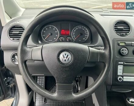 Серый Фольксваген Кадди, объемом двигателя 1.4 л и пробегом 221 тыс. км за 7900 $, фото 29 на Automoto.ua