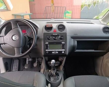 Сірий Фольксваген Кадді, об'ємом двигуна 1.9 л та пробігом 370 тис. км за 6800 $, фото 4 на Automoto.ua