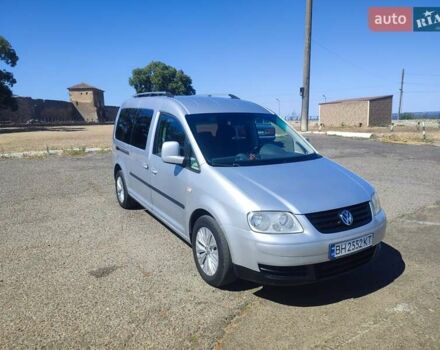 Серый Фольксваген Кадди, объемом двигателя 1.9 л и пробегом 320 тыс. км за 8200 $, фото 6 на Automoto.ua