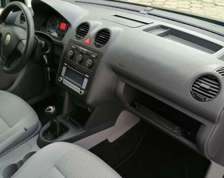 Серый Фольксваген Кадди, объемом двигателя 1.9 л и пробегом 254 тыс. км за 4100 $, фото 16 на Automoto.ua