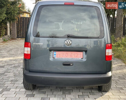 Сірий Фольксваген Кадді, об'ємом двигуна 2 л та пробігом 288 тис. км за 6500 $, фото 9 на Automoto.ua