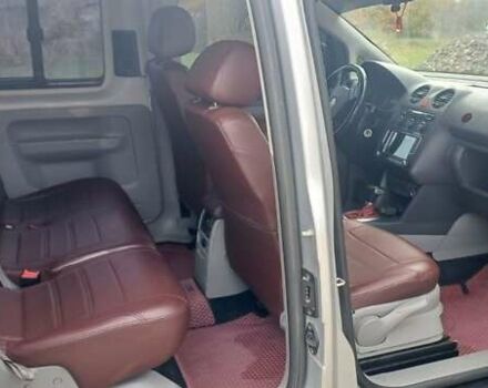 Серый Фольксваген Кадди, объемом двигателя 1.9 л и пробегом 308 тыс. км за 8500 $, фото 23 на Automoto.ua