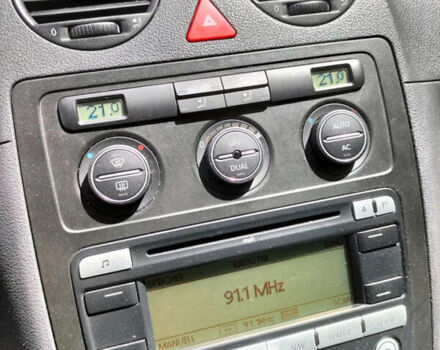 Сірий Фольксваген Кадді, об'ємом двигуна 1.6 л та пробігом 180 тис. км за 8999 $, фото 12 на Automoto.ua