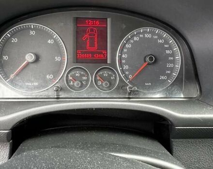 Серый Фольксваген Кадди, объемом двигателя 1.9 л и пробегом 336 тыс. км за 7500 $, фото 10 на Automoto.ua
