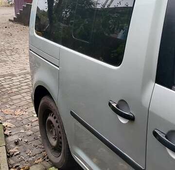 Серый Фольксваген Кадди, объемом двигателя 2 л и пробегом 280 тыс. км за 7300 $, фото 1 на Automoto.ua