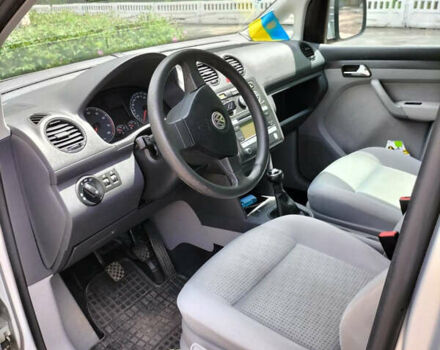 Сірий Фольксваген Кадді, об'ємом двигуна 1.6 л та пробігом 180 тис. км за 8999 $, фото 10 на Automoto.ua