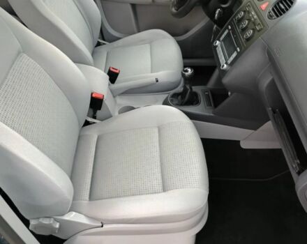 Серый Фольксваген Кадди, объемом двигателя 1.9 л и пробегом 254 тыс. км за 4100 $, фото 15 на Automoto.ua