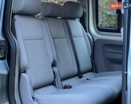 Сірий Фольксваген Кадді, об'ємом двигуна 1.6 л та пробігом 240 тис. км за 9000 $, фото 54 на Automoto.ua