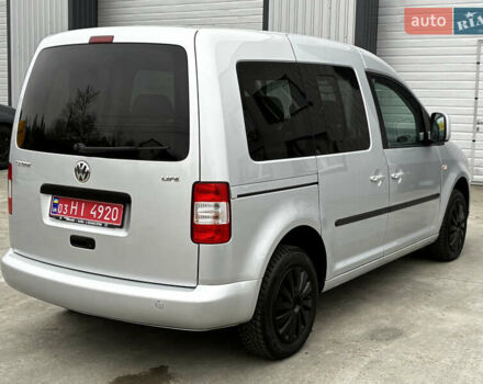 Серый Фольксваген Кадди, объемом двигателя 1.4 л и пробегом 187 тыс. км за 7700 $, фото 3 на Automoto.ua