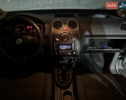 Сірий Фольксваген Кадді, об'ємом двигуна 1.9 л та пробігом 270 тис. км за 6799 $, фото 24 на Automoto.ua
