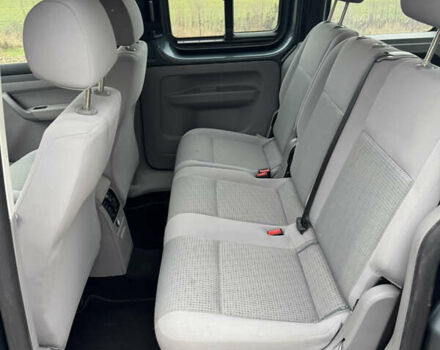 Серый Фольксваген Кадди, объемом двигателя 1.39 л и пробегом 209 тыс. км за 7200 $, фото 14 на Automoto.ua