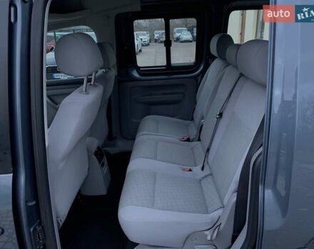 Серый Фольксваген Кадди, объемом двигателя 1.6 л и пробегом 223 тыс. км за 8255 $, фото 25 на Automoto.ua