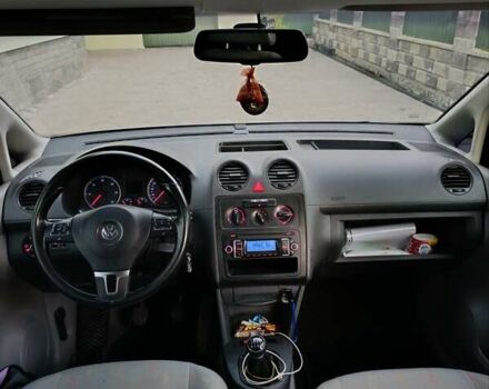 Фольксваген Кадди 2009 в Житомире на Automoto.ua Серый Фольксваген Кадди, объемом двигателя 1.9 л и пробегом 430 тыс. км за 8200 $, фото 3 на Automoto.ua
