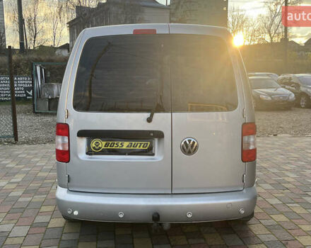 Серый Фольксваген Кадди, объемом двигателя 1.9 л и пробегом 258 тыс. км за 6990 $, фото 4 на Automoto.ua