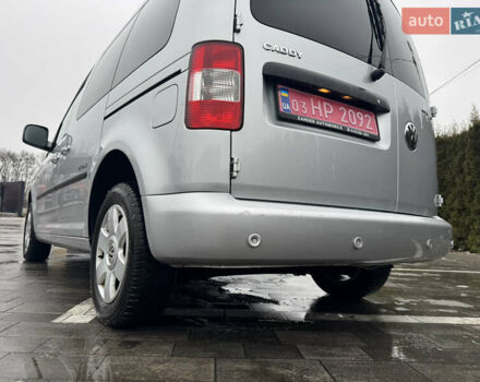 Сірий Фольксваген Кадді, об'ємом двигуна 0 л та пробігом 242 тис. км за 8400 $, фото 18 на Automoto.ua