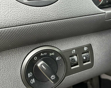 Серый Фольксваген Кадди, объемом двигателя 1.4 л и пробегом 187 тыс. км за 7700 $, фото 15 на Automoto.ua