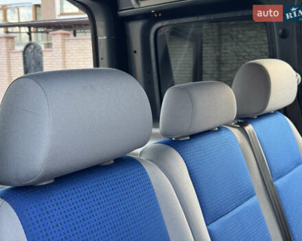 Серый Фольксваген Кадди, объемом двигателя 1.6 л и пробегом 208 тыс. км за 9599 $, фото 21 на Automoto.ua