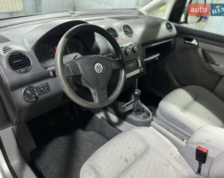 Серый Фольксваген Кадди, объемом двигателя 1.6 л и пробегом 167 тыс. км за 7899 $, фото 33 на Automoto.ua