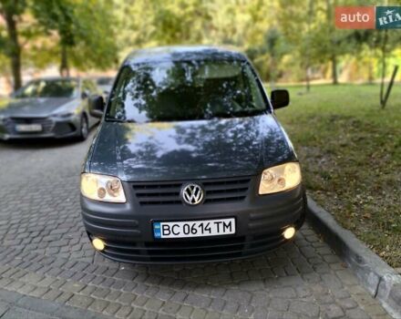 Серый Фольксваген Кадди, объемом двигателя 1.9 л и пробегом 232 тыс. км за 9700 $, фото 2 на Automoto.ua