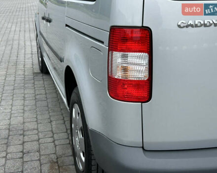 Серый Фольксваген Кадди, объемом двигателя 1.4 л и пробегом 193 тыс. км за 6950 $, фото 10 на Automoto.ua