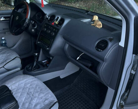 Серый Фольксваген Кадди, объемом двигателя 1.4 л и пробегом 160 тыс. км за 7800 $, фото 7 на Automoto.ua