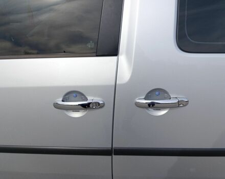 Сірий Фольксваген Кадді, об'ємом двигуна 1.4 л та пробігом 180 тис. км за 7750 $, фото 19 на Automoto.ua