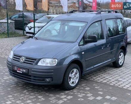 Серый Фольксваген Кадди, объемом двигателя 1.6 л и пробегом 223 тыс. км за 8255 $, фото 1 на Automoto.ua