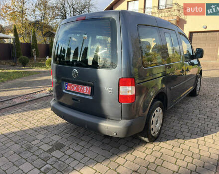 Серый Фольксваген Кадди, объемом двигателя 1.6 л и пробегом 189 тыс. км за 6950 $, фото 9 на Automoto.ua