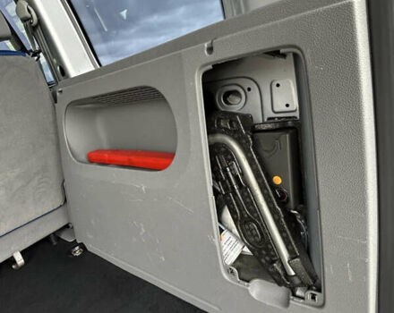 Серый Фольксваген Кадди, объемом двигателя 1.4 л и пробегом 193 тыс. км за 6950 $, фото 49 на Automoto.ua