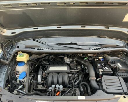 Сірий Фольксваген Кадді, об'ємом двигуна 1.6 л та пробігом 189 тис. км за 6900 $, фото 8 на Automoto.ua