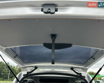 Сірий Фольксваген Кадді, об'ємом двигуна 1.4 л та пробігом 193 тис. км за 6550 $, фото 50 на Automoto.ua