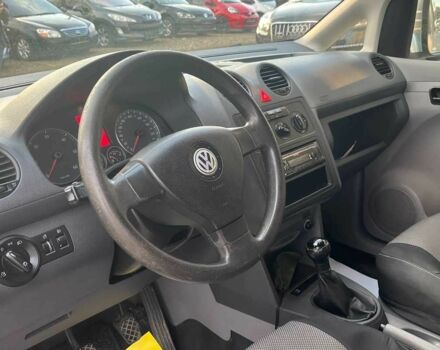 Серый Фольксваген Кадди, объемом двигателя 1.9 л и пробегом 258 тыс. км за 6990 $, фото 9 на Automoto.ua
