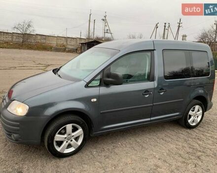 Серый Фольксваген Кадди, объемом двигателя 1.4 л и пробегом 161 тыс. км за 7300 $, фото 1 на Automoto.ua